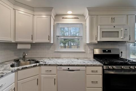 52 Portulaca Dr, Springfield, MA 01129 photo 8