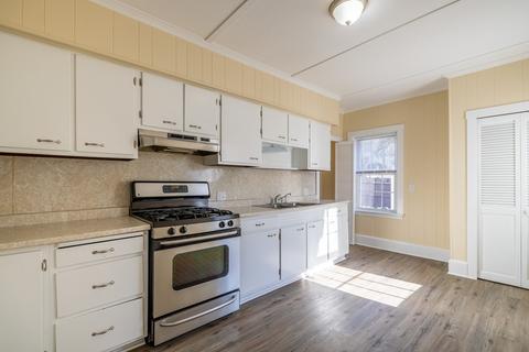 268 Locust St, Fall River, MA 02720 photo 12