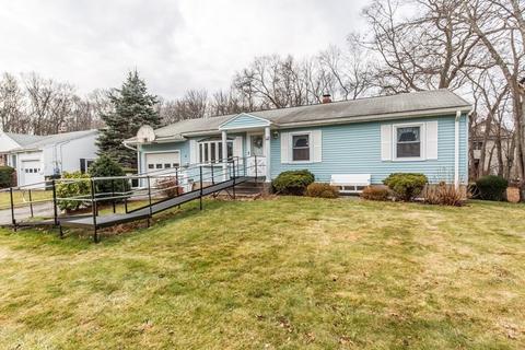3 Vine St, Webster, MA 01570 photo 2
