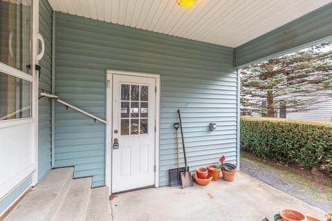 3 Vine St, Webster, MA 01570 photo 18