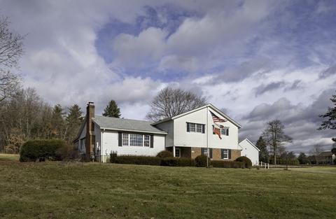 16 Lyman St, Easthampton, MA 01027 photo 1