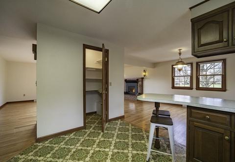 16 Lyman St, Easthampton, MA 01027 photo 20
