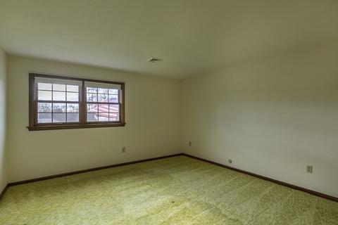 16 Lyman St, Easthampton, MA 01027 photo 38