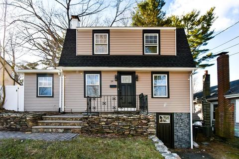 14 Overbrook Ter, Natick, MA 01760