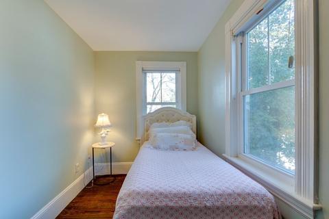 227 Warren St, Needham, MA 02492 photo 18