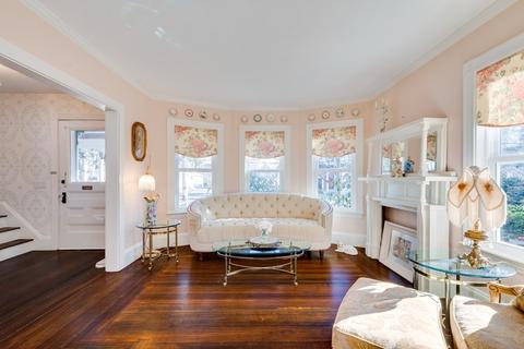 227 Warren St, Needham, MA 02492 photo 4