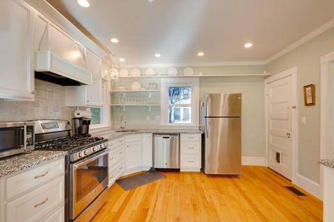 227 Warren St, Needham, MA 02492 photo 9