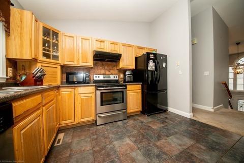 14 Abington Ln, Fall River, MA 02721 photo 12