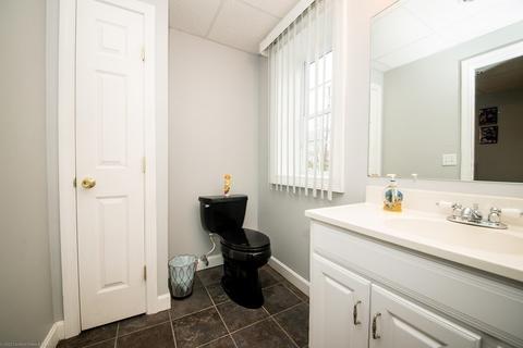 14 Abington Ln, Fall River, MA 02721 photo 39