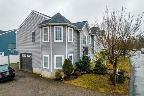 14 Abington Ln, Fall River, MA 02721 photo 5
