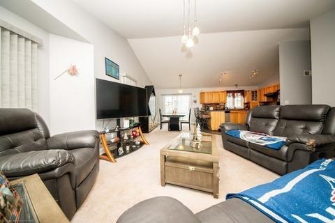 14 Abington Ln, Fall River, MA 02721 photo 22