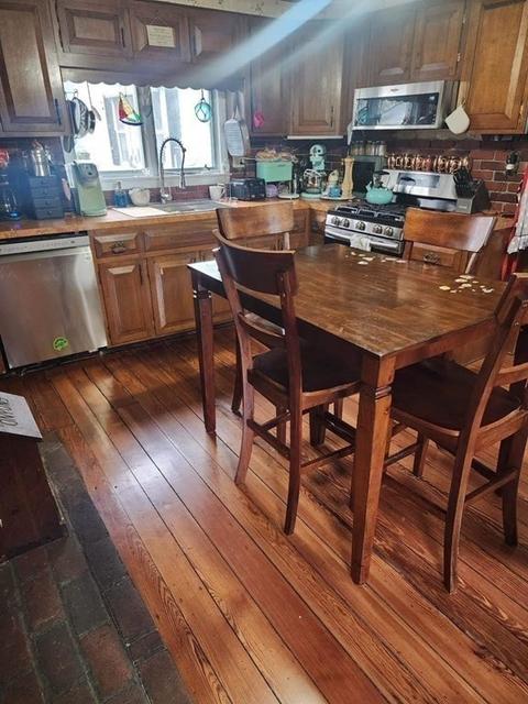 336 Main St, Fairhaven, MA 02719 photo 9