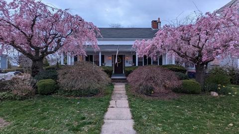 336 Main St, Fairhaven, MA 02719 photo 1