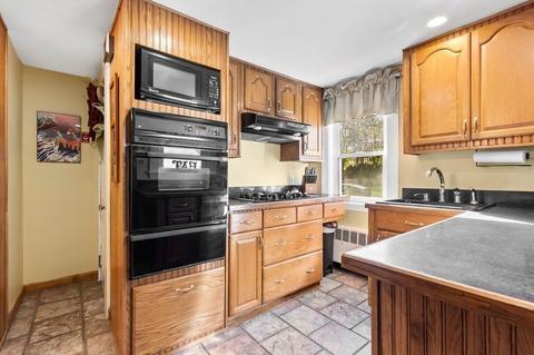 10 Weeks Rd, Danvers, MA 01923 photo 7