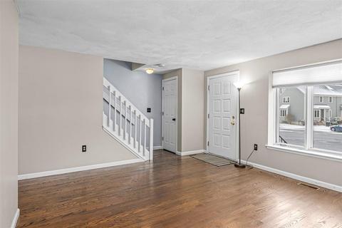 12 Deer Path #5, Maynard, MA 01754 photo 4
