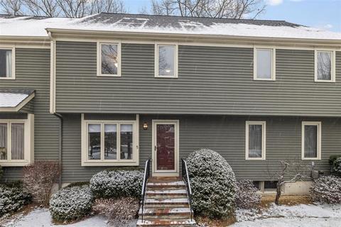 12 Deer Path #5, Maynard, MA 01754 photo 3