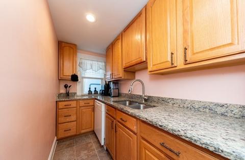 12 Arden Rd, Worcester, MA 01606 photo 11