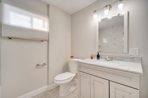 14 Leroy Pl, Springfield, MA 01104 photo 24