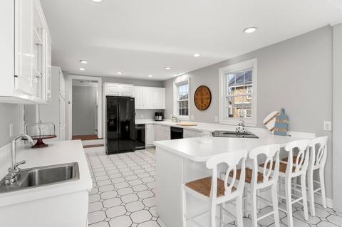 6 Corning St, Beverly, MA 01915 photo 15