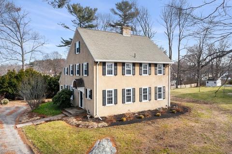6 Corning St, Beverly, MA 01915 photo 1