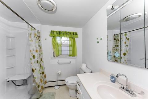 8 Blueberry Rd, Bourne, MA 02532 photo 20