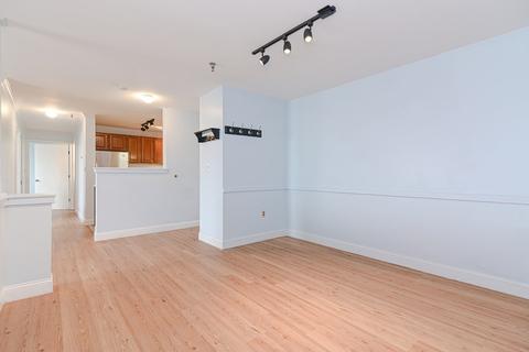 38 Carter St #313, Everett, MA 02149 photo 4