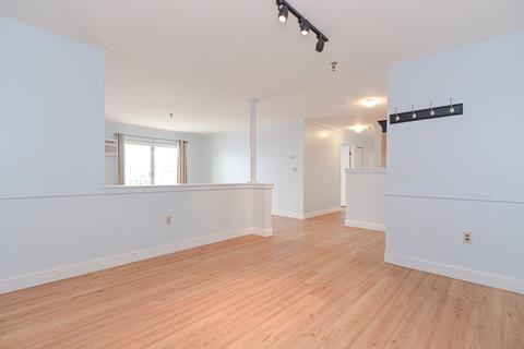 38 Carter St #313, Everett, MA 02149 photo 3