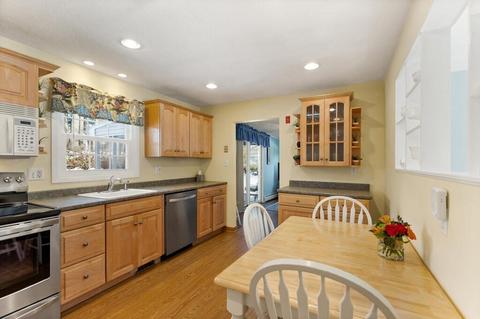 23 Walker Rd, Beverly, MA 01915 photo 12
