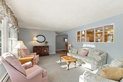 23 Walker Rd, Beverly, MA 01915 photo 5
