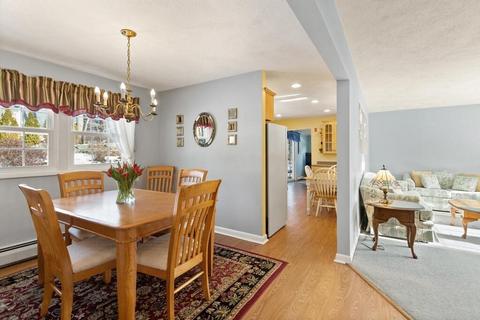 23 Walker Rd, Beverly, MA 01915 photo 9