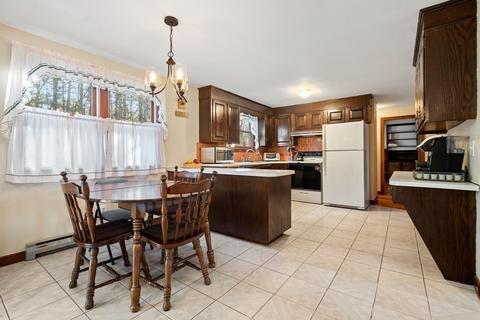 54 Grove St, Upton, MA 01568 photo 9