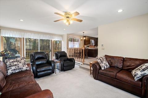 54 Grove St, Upton, MA 01568 photo 6