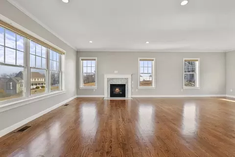 1 Hilltop Rd, Danvers, MA 01923 photo 7