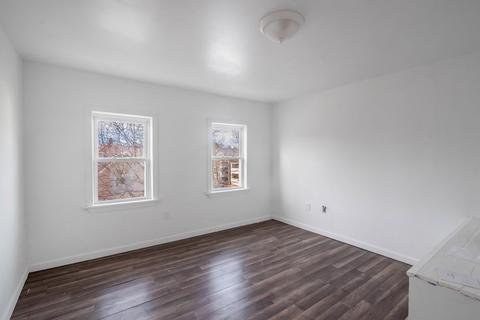 131 Ranney St, Springfield, MA 01108 photo 20