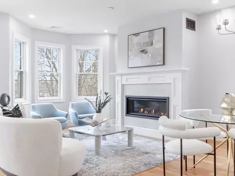 113 Elliot St #1, Newton, MA 02461