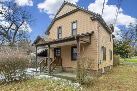 705 Bay St, Springfield, MA 01109 photo 1