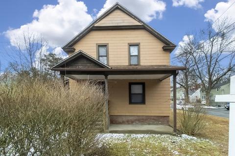 705 Bay St, Springfield, MA 01109 photo 3