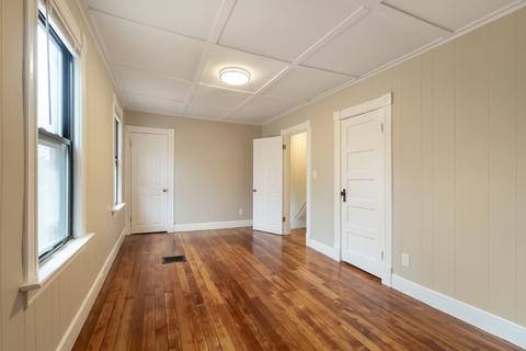 705 Bay St, Springfield, MA 01109 photo 21