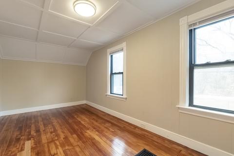 705 Bay St, Springfield, MA 01109 photo 19