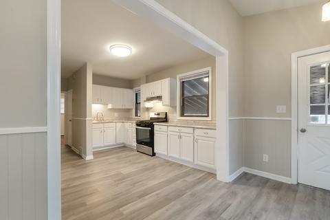 705 Bay St, Springfield, MA 01109 photo 7