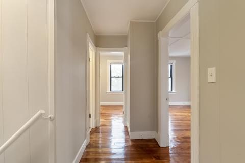 705 Bay St, Springfield, MA 01109 photo 22