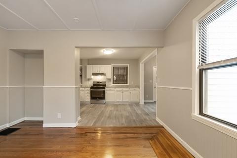 705 Bay St, Springfield, MA 01109 photo 11