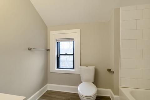 705 Bay St, Springfield, MA 01109 photo 27