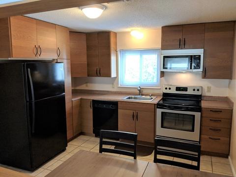 5455 N Main St #4F, Fall River, MA 02720 photo 2