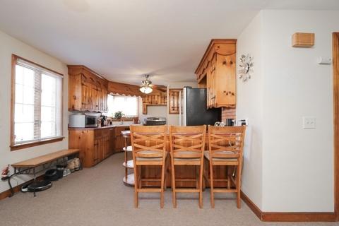 602 Parker St, Springfield, MA 01129 photo 9
