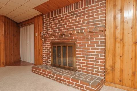 602 Parker St, Springfield, MA 01129 photo 23