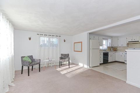 1 Brooks Ln, Gloucester, MA 01930 photo 3