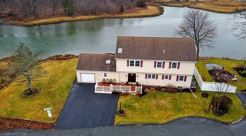 9 Riverbank Ave, Danvers, MA 01923 photo 1