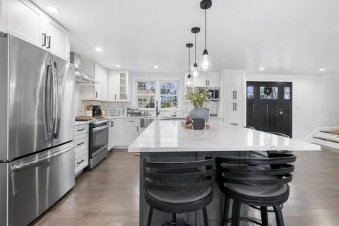 9 Riverbank Ave, Danvers, MA 01923 photo 6