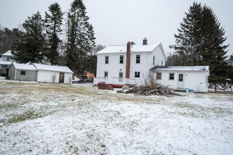 69 Clem Ct, Barre, MA 01005 photo 2